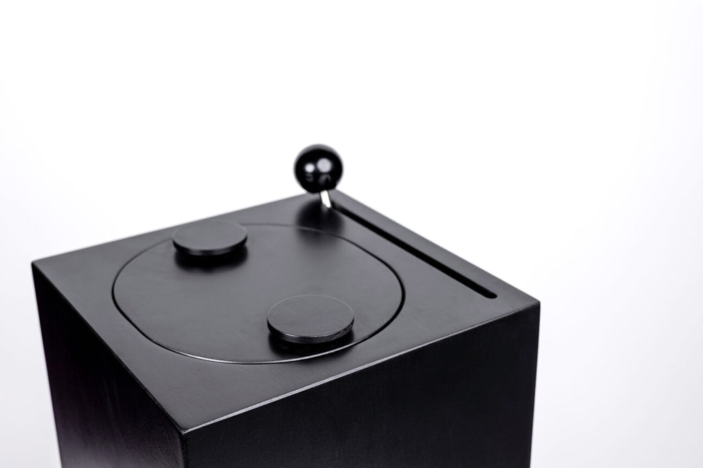 Houndsy Kibble Dispenser